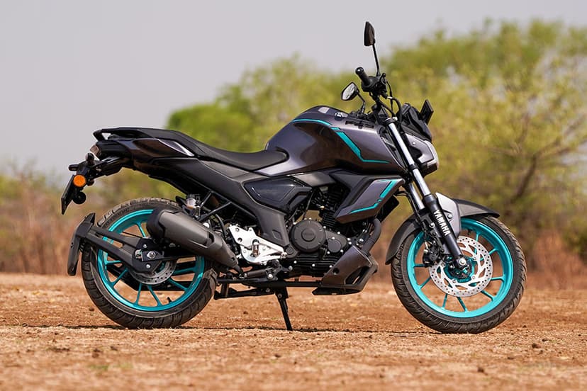 Yamaha FZ S Hybrid Showroom in Trimbak Road-Torque Motors